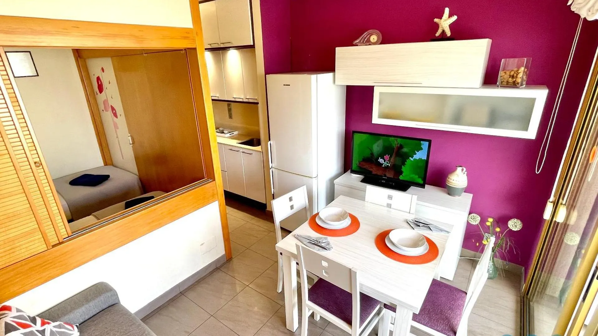 Apartbeach Internacional 1 Residencial Y Piscinas Cambrils Apartment