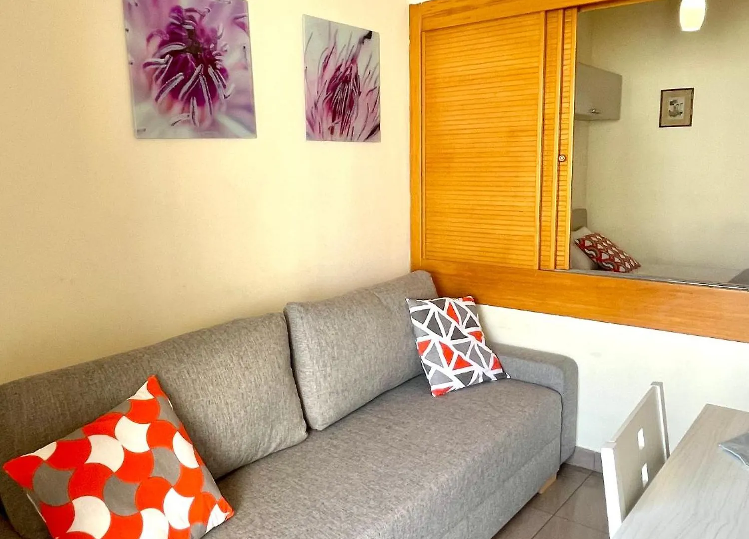 Apartbeach Internacional 1 Residencial Y Piscinas Cambrils 0*,  Spain