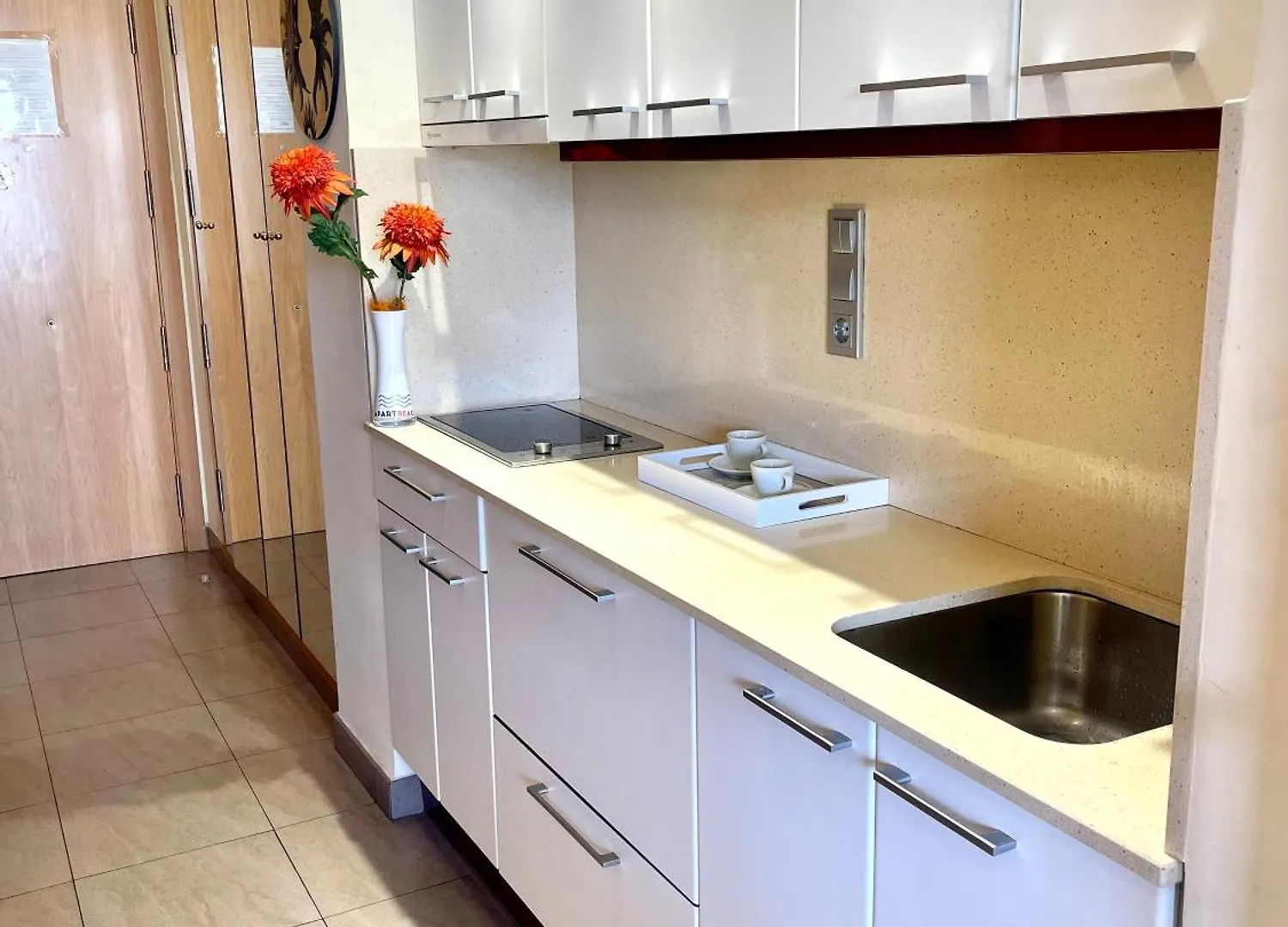 Apartbeach Internacional 1 Residencial Y Piscinas Cambrils 0*,  Spain